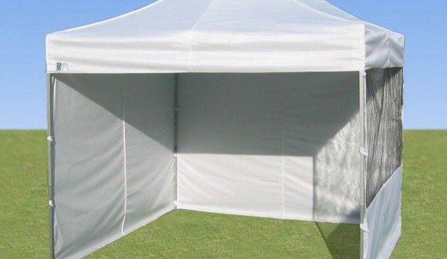 3m x 3m weighted white with walls