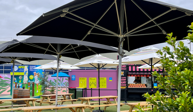 3m Square Umbrellas Black